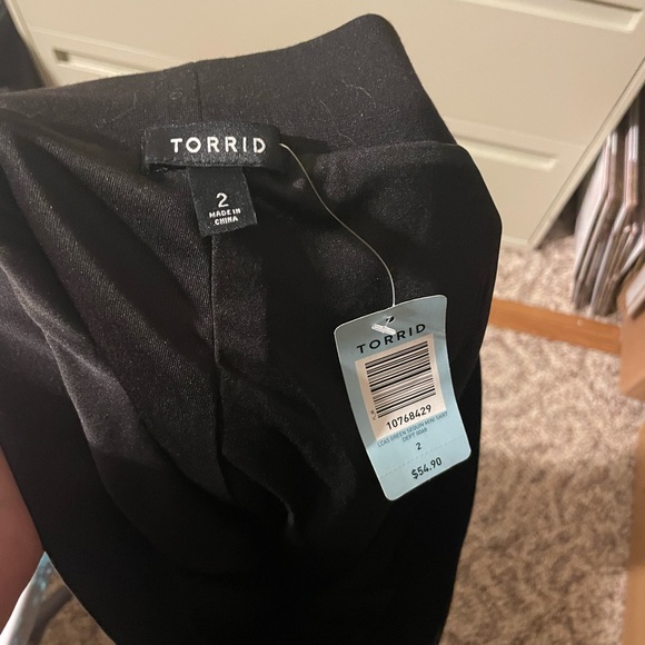 NWT Torrid Size 2 Green Sequin Mini Skirt - Picture 4 of 4